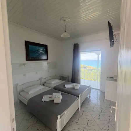 アパート Agia Aikaterini アモウディ