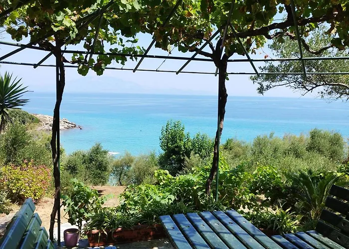 Apartment Agia Aikaterini *